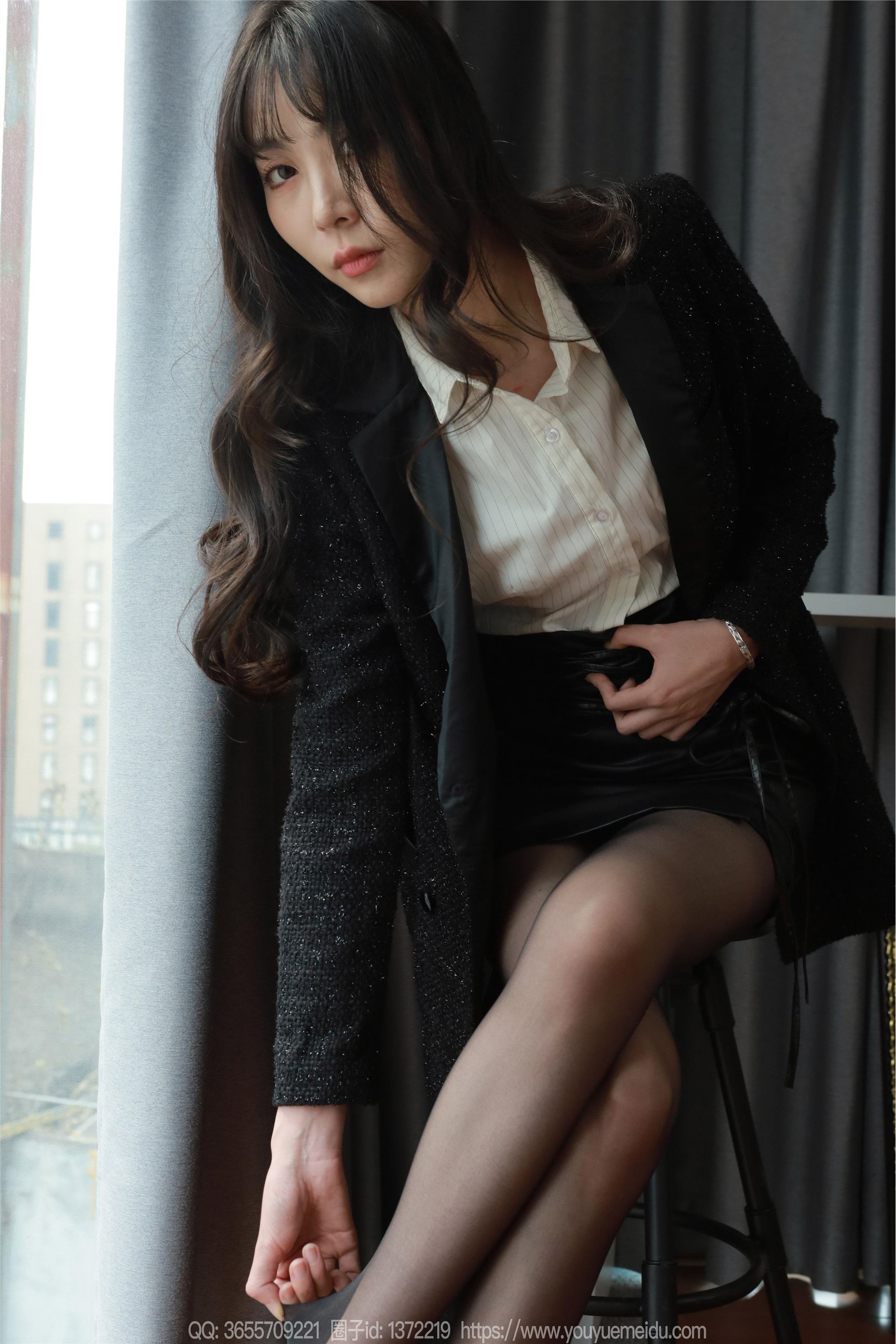 IESS异思趣向  2024.12.27 丝享家 1935 团团《脚尖加固》